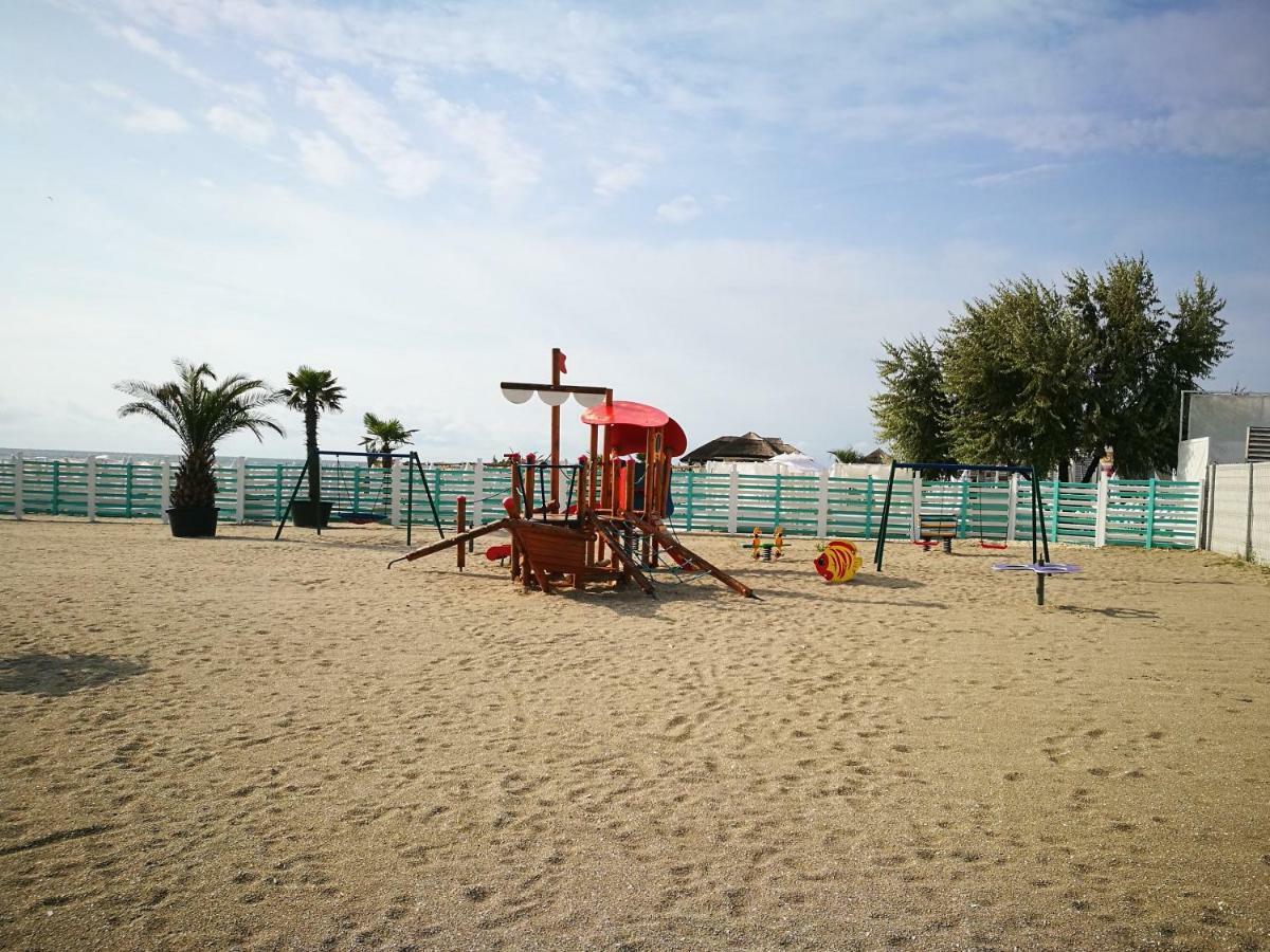 Luxury Studio 42 De Silva Mamaia Eksteriør bilde